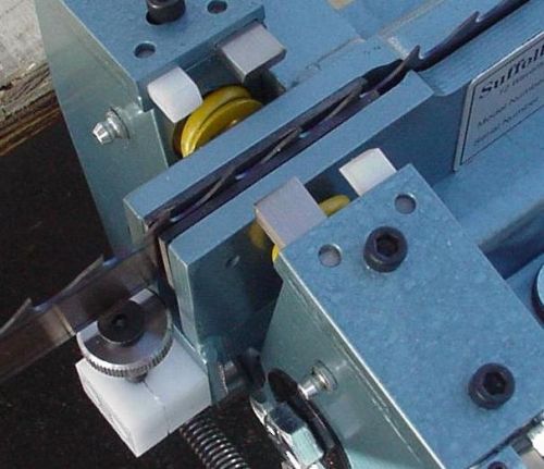 DISCONTINUED DTS03 - Dual Tooth SetterFirst introduced in 1996, retooled in 2003 and still the most accurate Dual Tooth Setter on the market...guaranteed or your money back. (Ships within two weeks from purchase date